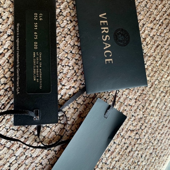 Versace men Medusa high top  ** S O L D ** - Picture 2 of 4